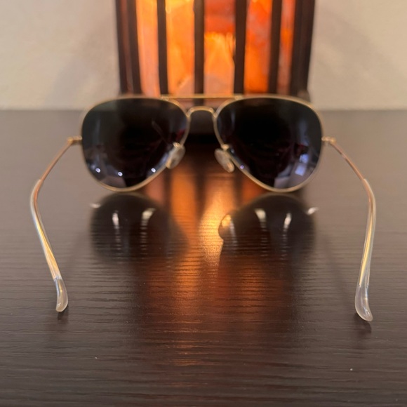 Pink Glass Sunglasses 🕶️ 💕 - Picture 2 of 3